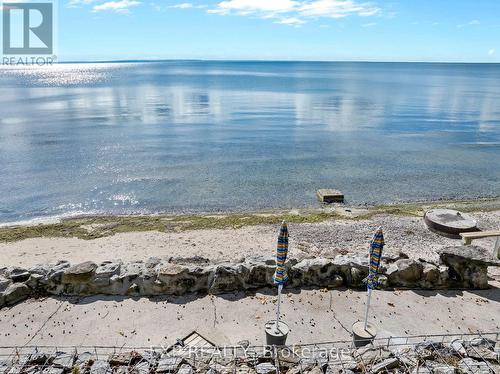 10451 Lakeshore Road, Wainfleet (880 - Lakeshore), ON - Outdoor With Body Of Water With View