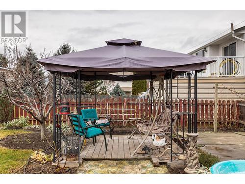 1347 Springfield Road, Kelowna, BC - Outdoor With Deck Patio Veranda