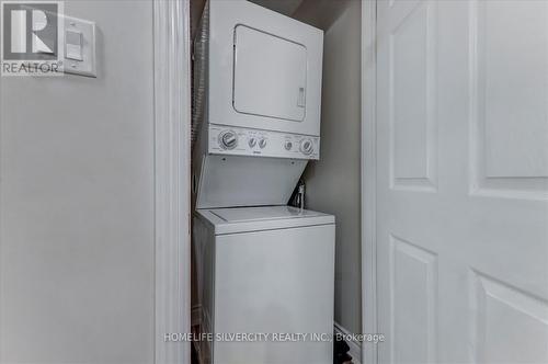 96 Tideland Drive, Brampton, ON - Indoor Photo Showing Laundry Room