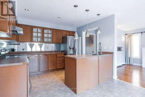 54 Carpendale Crescent E, Ajax, ON - Indoor Photo Showing Kitchen