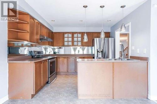 54 Carpendale Crescent E, Ajax, ON - Indoor Photo Showing Kitchen