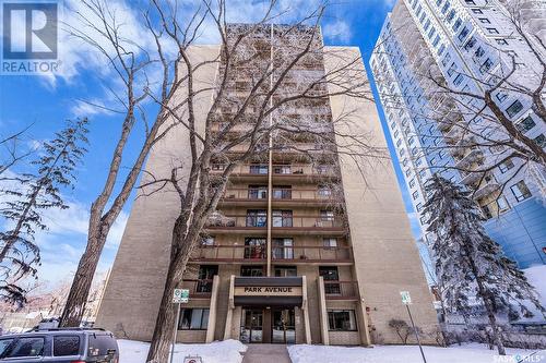 903 430 5Th Avenue N, Saskatoon, SK - Outdoor With Facade