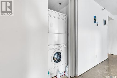 903 430 5Th Avenue N, Saskatoon, SK - Indoor Photo Showing Laundry Room