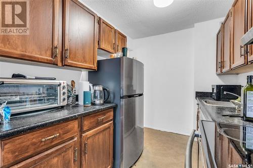 903 430 5Th Avenue N, Saskatoon, SK - Indoor Photo Showing Kitchen