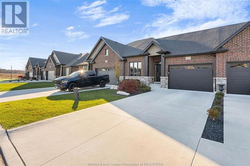 433 Brunmar Crescent, Lakeshore, ON - Outdoor With Facade