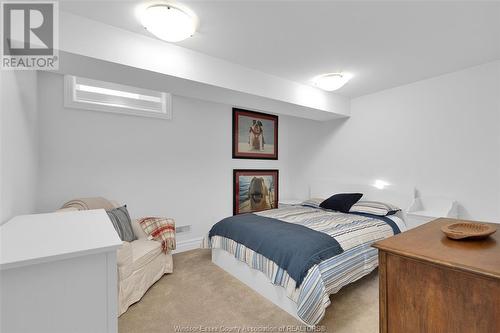 433 Brunmar Crescent, Lakeshore, ON - Indoor Photo Showing Bedroom