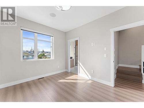 Primary Bedroom - 832 Martin Avenue Unit# 4, Kelowna, BC - Indoor Photo Showing Other Room