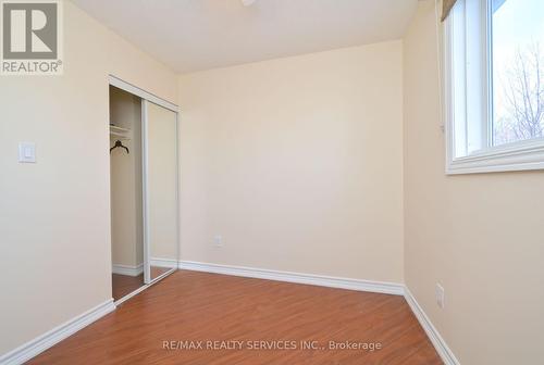 40 Morley Crescent, Brampton, ON - Indoor Photo Showing Other Room