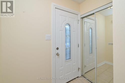 40 Morley Crescent, Brampton, ON - Indoor Photo Showing Other Room