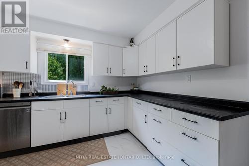 5 Ardsley Road, London, ON - Indoor Photo Showing Kitchen