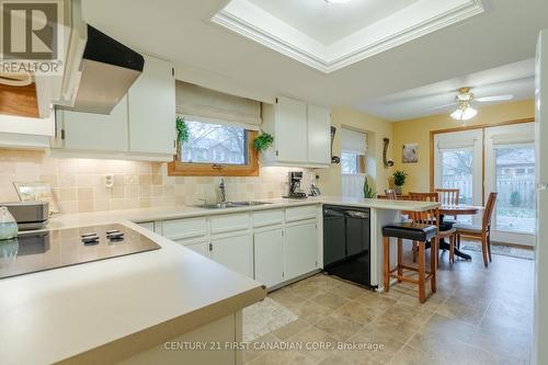 66 Nanette Crescent, London, ON - Indoor Photo Showing Kitchen With Double Sink