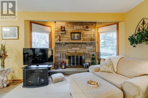 66 Nanette Crescent, London, ON - Indoor Photo Showing Living Room With Fireplace