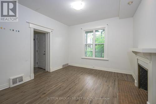 100 Mcclary Avenue, London, ON - Indoor Photo Showing Other Room