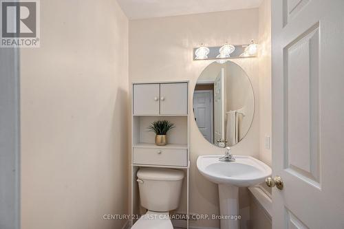 3008 Meadowgate Boulevard, London, ON - Indoor Photo Showing Bathroom