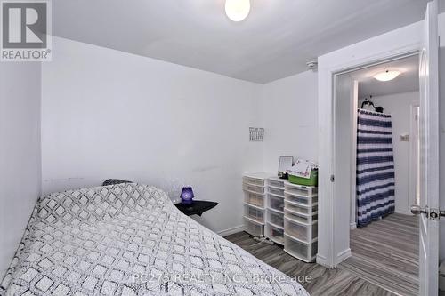 173 Adelaide Street N, London, ON - Indoor Photo Showing Bedroom