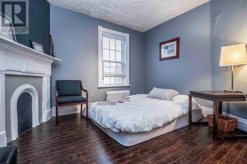 56 Fleming Street, St. John'S, NL - Indoor Photo Showing Bedroom