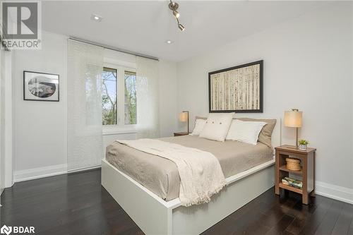 1 Terry Court, Georgetown, ON - Indoor Photo Showing Bedroom