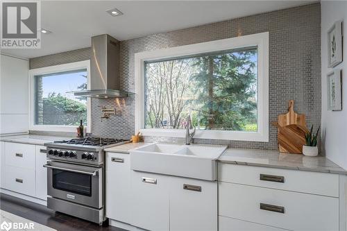 1 Terry Court, Georgetown, ON - Indoor Photo Showing Kitchen With Double Sink