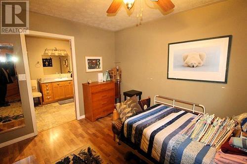 10 Glen St, Iron Bridge, ON - Indoor Photo Showing Bedroom