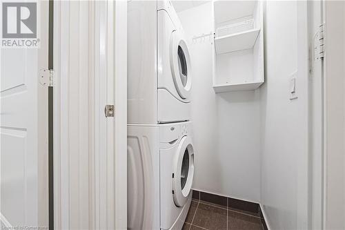 11 Bronte Road Unit# 503, Oakville, ON - Indoor Photo Showing Laundry Room