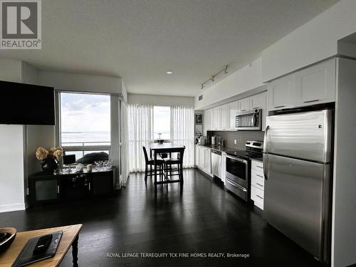 4209 - 2200 Lake Shore Boulevard W, Toronto, ON - Indoor Photo Showing Other Room