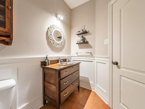 Powder room - 156 Rue Jean-De Fonblanche, Carignan, QC - Indoor Photo Showing Other Room