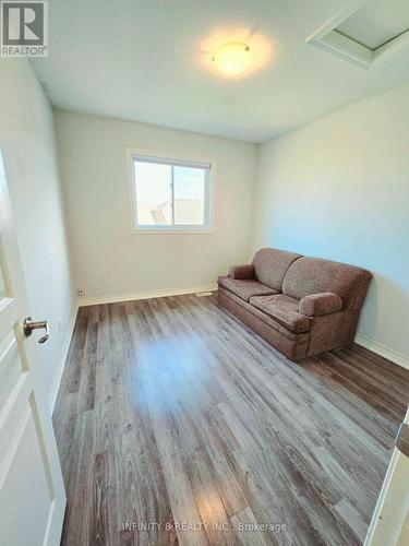 100 Roselawn Crescent, Welland (771 - Coyle Creek), ON - Indoor Photo Showing Other Room