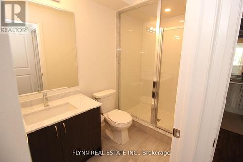 2 - 33 Creekbank (Upper) Road, Toronto, ON - Indoor Photo Showing Bathroom