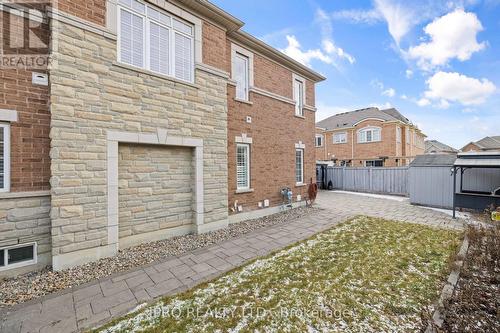 97 Gentile Circle, Vaughan, ON - Outdoor With Exterior