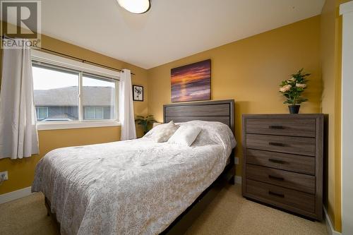 1750 Mckinley Court Unit# 9, Kamloops, BC - Indoor Photo Showing Bedroom