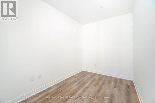 718 - 86 Dundas Street, Mississauga, ON - Indoor Photo Showing Other Room