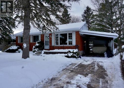 240 7Th Avenue E, Owen Sound, ON - Outdoor