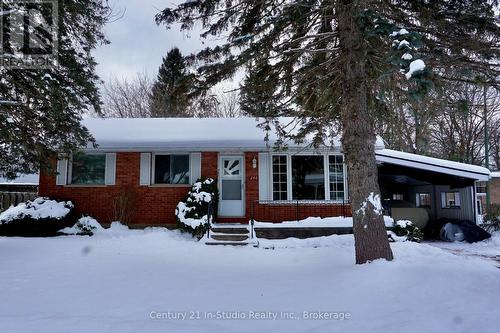 240 7Th Avenue E, Owen Sound, ON - Outdoor With Facade