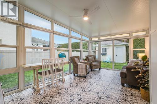 Sunroom With Triple Glaze Windows - 3556 Athalmer Road, Kelowna, BC - Indoor Photo Showing Other Room