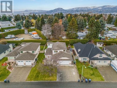 3556 Athalmer Road, Kelowna, BC - Outdoor With View