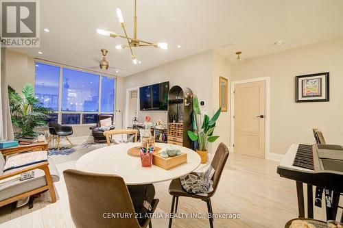 1001 - 980 Yonge Street, Toronto, ON - Indoor Photo Showing Dining Room