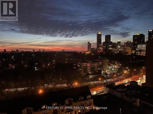 1001 - 980 Yonge Street, Toronto, ON - Outdoor With View