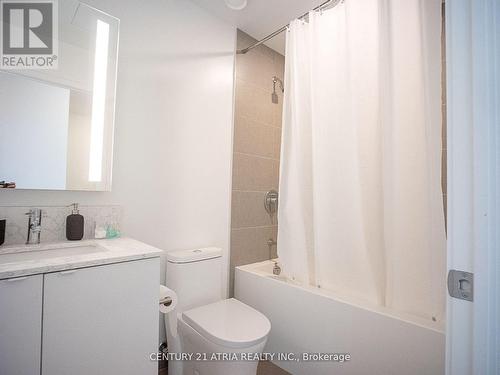 212 - 270 Dufferin Street, Toronto, ON - Indoor Photo Showing Bathroom