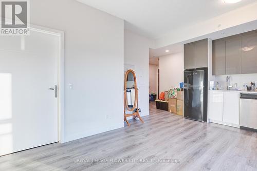 2107 - 60 Fredrick Street, Kitchener, ON - Indoor Photo Showing Kitchen