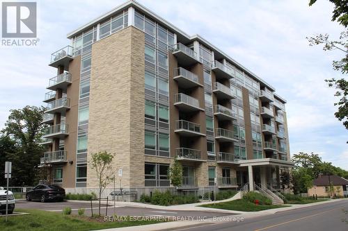 308 - 479 Charlton Avenue E, Hamilton, ON - Outdoor With Balcony With Facade