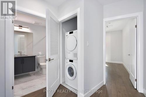 113A - 2062 Lumen Drive, London, ON - Indoor Photo Showing Laundry Room