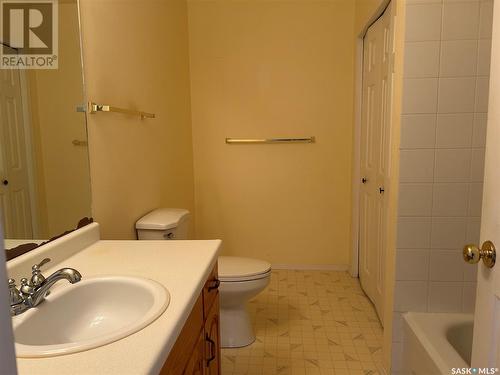 203 806 100A Street, Tisdale, SK - Indoor Photo Showing Bathroom