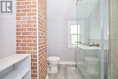 43 Cosby Avenue, St. Catharines (445 - Facer), ON - Indoor Photo Showing Bathroom