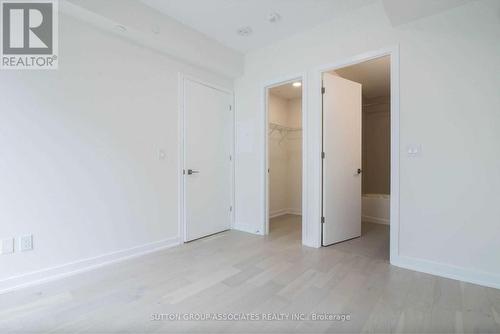 416 - 840 St Clair Avenue W, Toronto, ON - Indoor Photo Showing Other Room