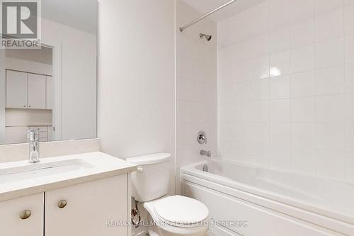 11 - 12868 Yonge Street, Richmond Hill, ON - Indoor Photo Showing Bathroom