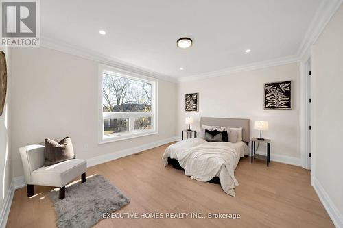 485 Trillium Drive, Oakville, ON - Indoor Photo Showing Bedroom