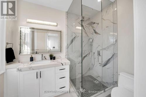 485 Trillium Drive, Oakville, ON - Indoor Photo Showing Bathroom