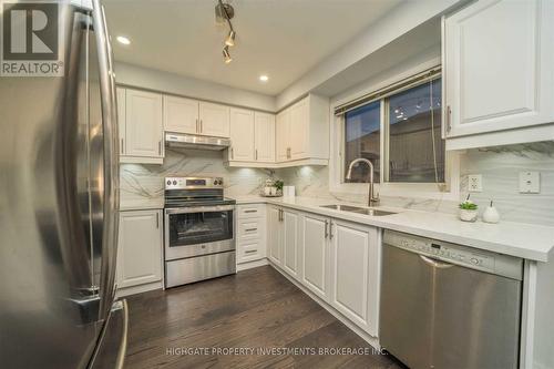 40 Trumpet Valley Boulevard, Brampton, ON - Indoor Photo Showing Kitchen With Double Sink