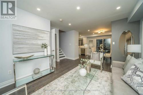 40 Trumpet Valley Boulevard, Brampton, ON - Indoor Photo Showing Living Room