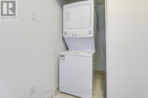 1301 - 2520 Eglinton Avenue W, Mississauga, ON - Indoor Photo Showing Laundry Room